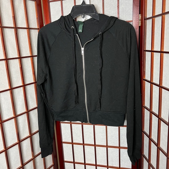Wild fable black crop zip up hoodie